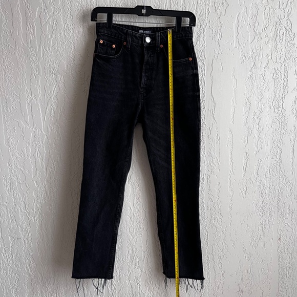 Zara High Waist Straight Leg Cropped Jeans Sz 2 - Picture 6 of 9
